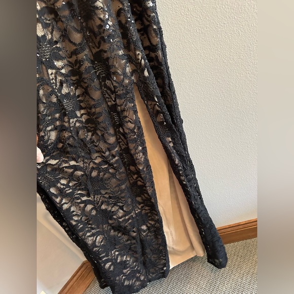 NWT black/nude lace strapless evening gown/prom dress. Perfect condition - Picture 11 of 16